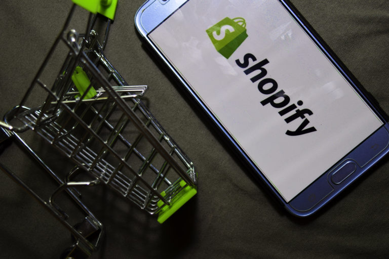10 Shopify Stats Every Marketer Should Know in 2023